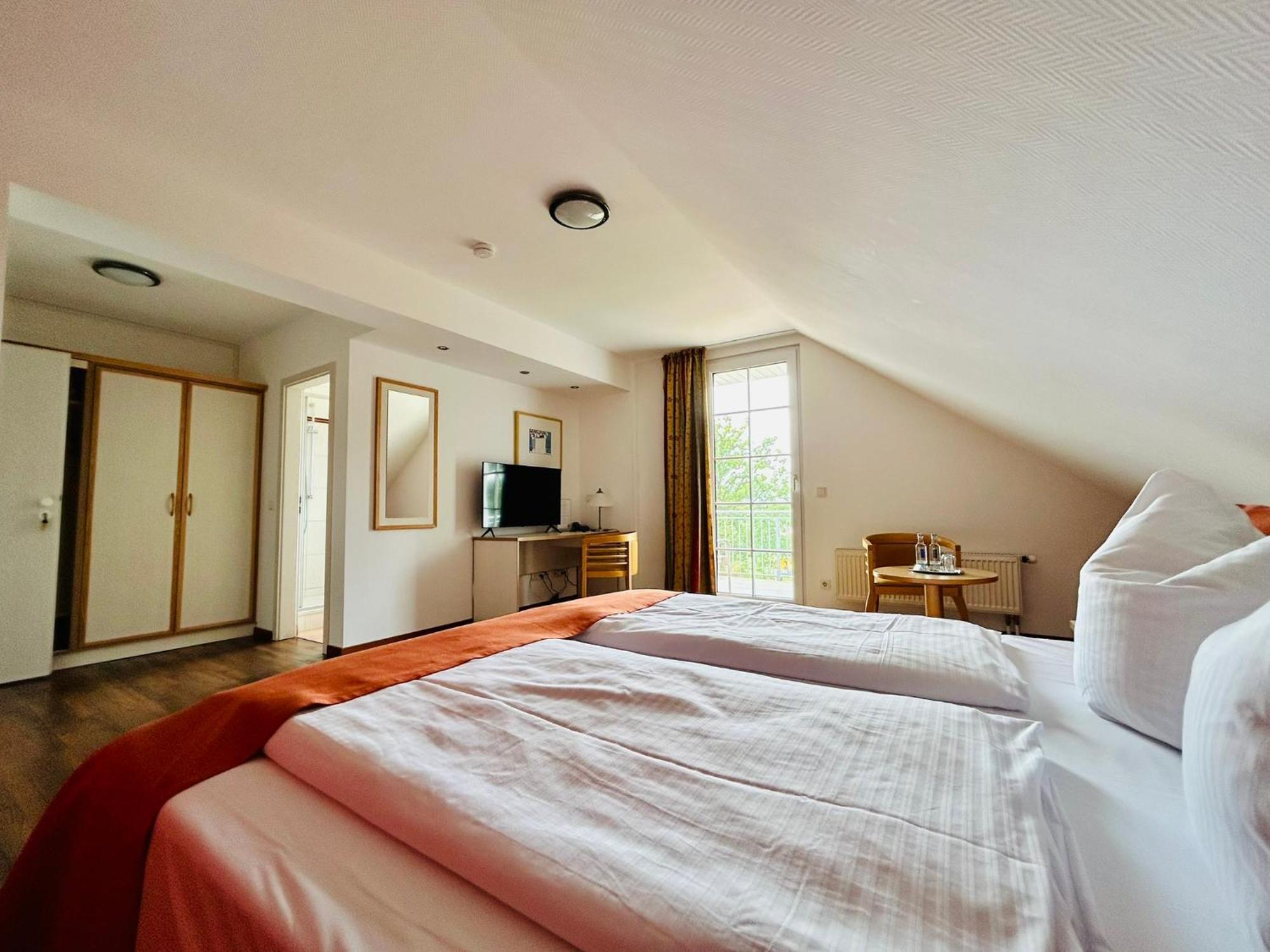 Hotel Reindahls Wilkendorf Habitación foto